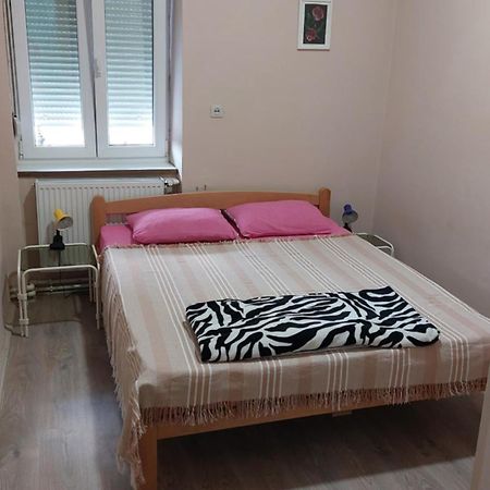 Apartman Central 鲁马 外观 照片