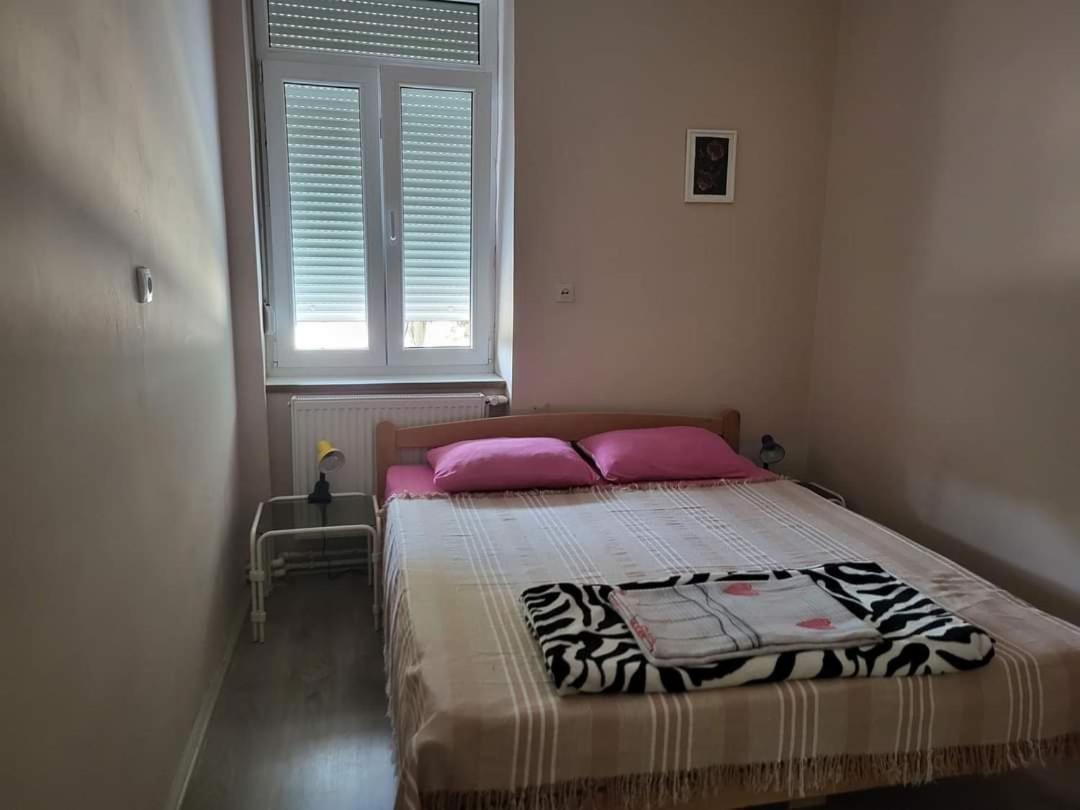 Apartman Central 鲁马 外观 照片